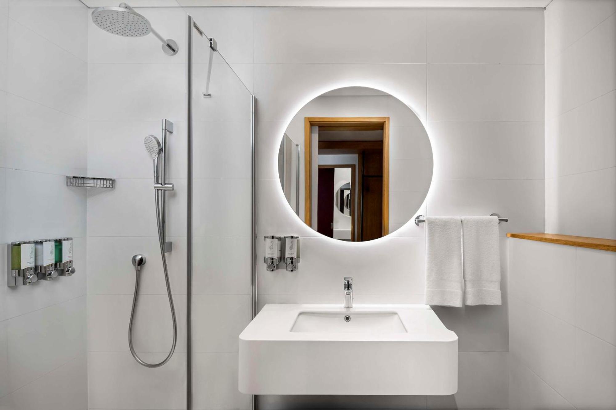 Hampton By Hilton Istanbul Sirkeci Istambul Exterior foto